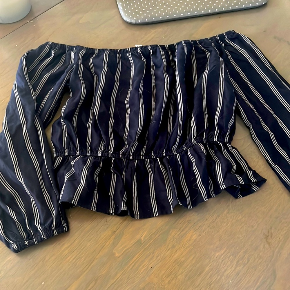 Blue American eagle off the shoulder top